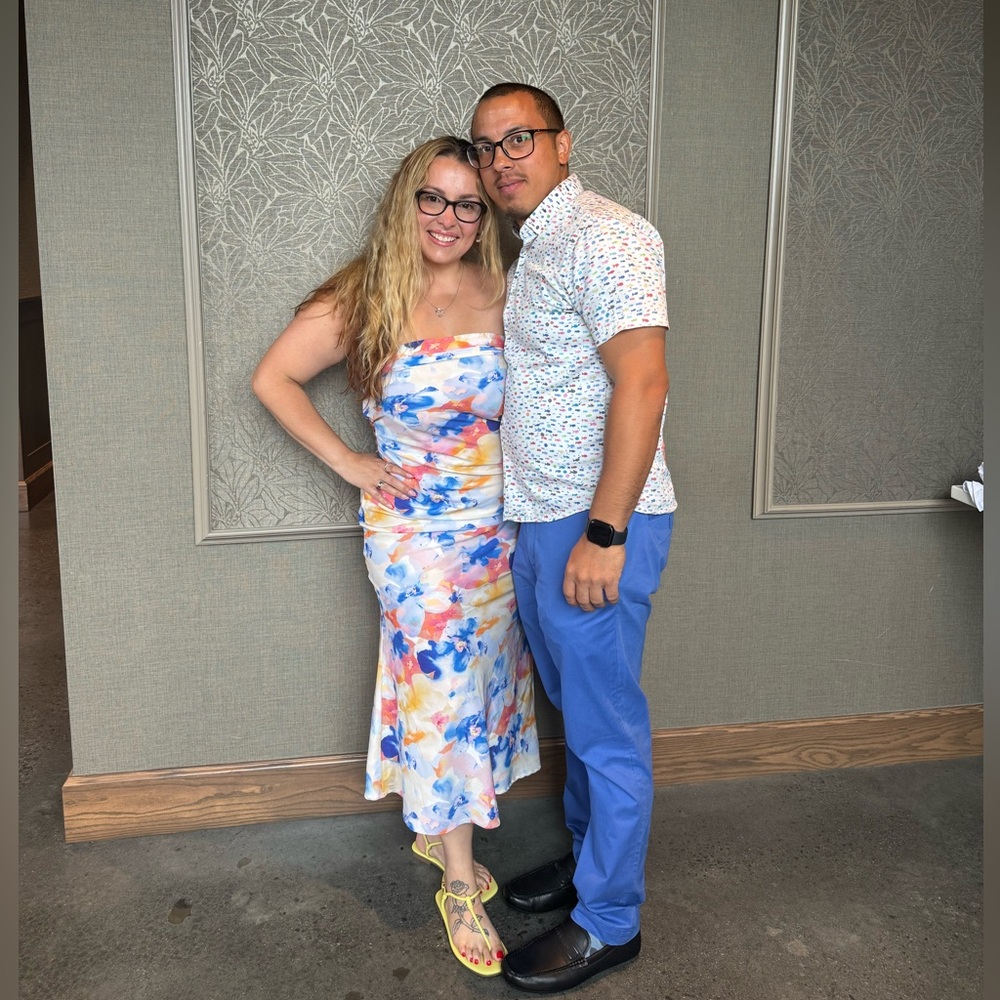 Meet your Posher’s, Eckhart & Shari